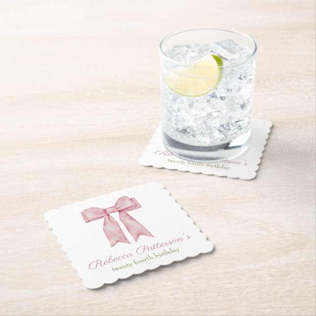 Dessous-de-verre En Papier Nœud à l'aquarelle rose Coquette Fête d'anniversai (En situation)