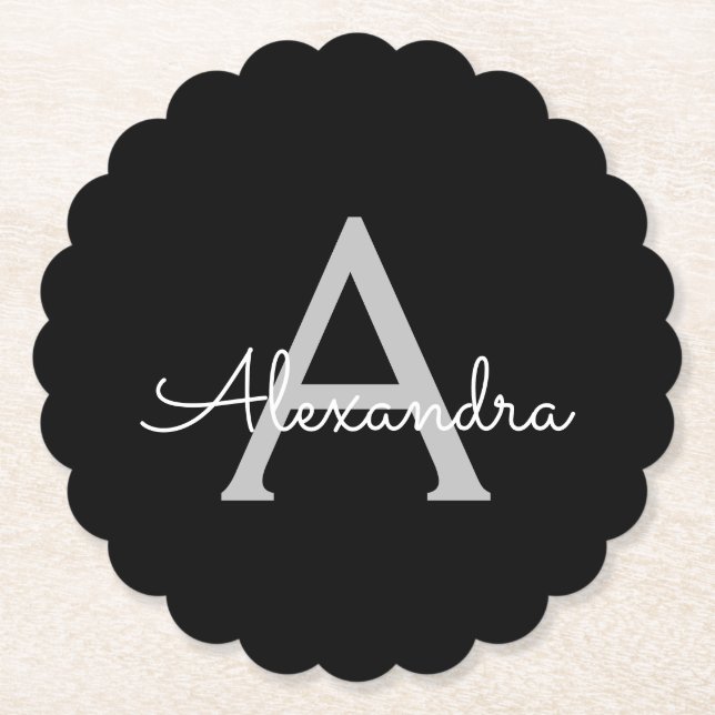 Dessous-de-verre En Papier Noir Argent moderne Script Girl Monogramme Nom (Devant)