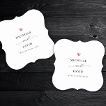 Dessous-de-verre En Papier Script élégant moderne minimal Gold Wedding Favor<br><div class="desc">La fête de mariage moderne privilégie le dessous de verre en papier avec vos noms sur mesure en calligraphie tourbillonnant élégante, les noms du couple et la date de votre célébration. Il s'agit de la version minimaliste en noir et blanc avec un détail imprimé en coeur doré rose. Idéal aussi...</div>