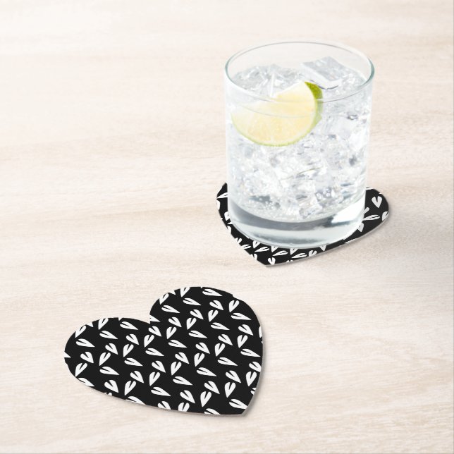 Dessous-de-verre En Papier Valentines Jour Coeurs Motif Noir Blanc (En situation)