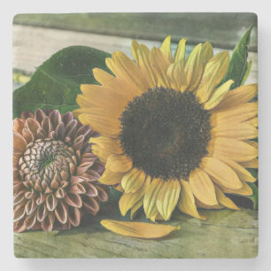Dessous-de-verre En Pierre Aquarelle de tournesol vintage sur une table en bo