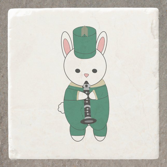 Dessous-de-verre En Pierre Clarinet Rabbit Marching Band Green Gold (A coaster with a white rabbit playing the clarinet in green and gold.)