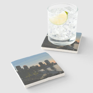 Dessous-de-verre En Pierre Coucher de soleil sur la skyline de la ville du po