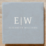 Dessous-de-verre En Pierre Dusty Blue minimaliste moderne Monogramme élégant<br><div class="desc">Découvrez notre Dusty Blue Minimalist Modern Monogram Elegant Collection : Elevez votre style avec une sophistication sobre et un charme intemporel. Notre collection présente des motifs minimalistes dans une teinte bleu roux apaisante, rehaussée d'élégants monogrammes adaptés à votre goût personnel. De la papeterie raffinée aux accessoires polyvalents, chaque pièce de...</div>