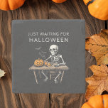 Dessous-de-verre En Pierre "En attente du Dessous de verre de pierre d'Hallow<br><div class="desc">Protégez vos surfaces avec une torsion éffrayante en utilisant ce Dessous de verre en pierre "Just Waiting for Halloween". Doté d'un squelette humoristique, ce dessous de verre est parfait pour les amateurs d'Halloween qui aiment célébrer la éffrayante saison toute l'année. Fabriqué en pierre de haute qualité, il offre un moyen...</div>