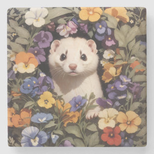 Dessous-de-verre En Pierre Ferret Cute Niché Dans Le Jardin De Pansies