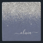 Dessous-de-verre En Pierre Parties scintillant bleue Silver Navy Girl Monogra<br><div class="desc">Parties scintillant à étincelles bleu marine et argent Script Monogramme Nom Carrelage en pierre. Cela rend la remise de diplômes parfaite,  doux 16 ans,  mariage,  douche nuptiale,  anniversaire,  baby shower ou cadeau de fête de bachelorette pour quelqu'un qui aime le luxe glam et les styles chic.</div>
