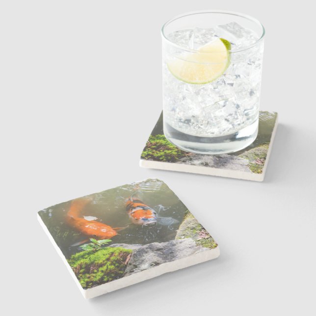 Dessous-de-verre En Pierre Poisson Koi dans un étang (Côté)