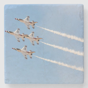 Dessous-de-verre En Pierre Quatre F-16 Thunderbirds volent en formation rappr