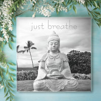 Bouddha d'Hawaii noir blanc photo Breathe Citation