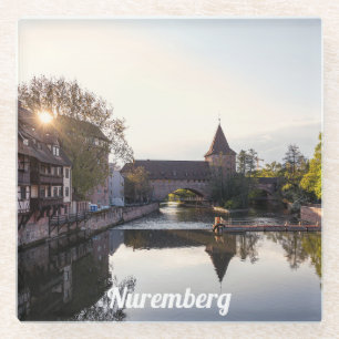 Dessous-de-verre En Verre Coucher de soleil sur un vieux pont médiéval à Nur