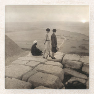 Dessous-de-verre En Verre Jeunes femmes à la mode Lever de soleil Pyramide d