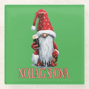 Dessous-de-verre En Verre Joyeux Noël Gnome tenant un verre de Irish Dry
