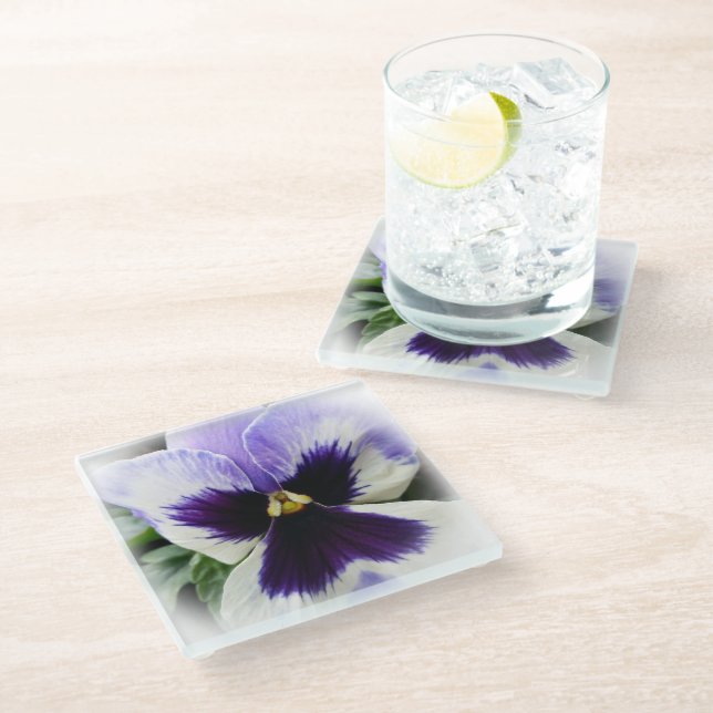 Dessous-de-verre En Verre pensée violette foncée sur blanc (Incliné)