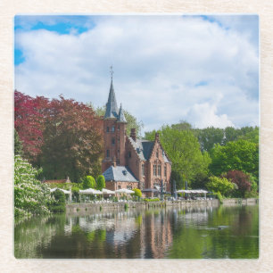 Dessous-de-verre En Verre Petit château près du lac à Bruges, Belgique