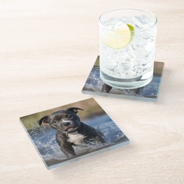 Dessous-de-verre En Verre "Wave Chaser : Un chiot robuste en jeu dans l'océa (Incliné)