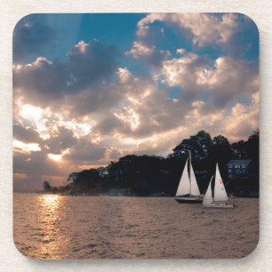 Dessous-de-verre États-Unis, Massachusetts. Voile au coucher du sol