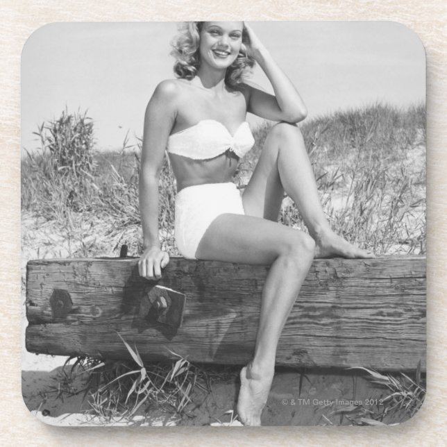 Dessous-de-verre Femme dans le bikini (Devant)