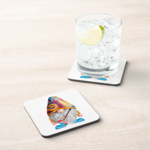 Dessous-de-verre Gnome avec guitare et Casquette coloré sur un