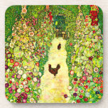 Dessous-de-verre Gustav Klimt Garden with Chickens<br><div class="desc">Dessous de verre avec peinture à l’huile de Gustav Klimt Jardin aux coqs (1917). Deux poulets bruns se dressent sur un chemin de jardin. De belles fleurs roses,  rouges et blanches fleurissent le long du chemin. Un grand cadeau pour les amateurs d'art Art Nouveau et autrichien.</div>