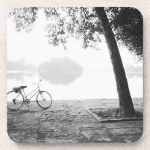 Dessous-de-verre Hanoi Vietnam, Bicyclette & Lac Bay Mau Parc Lénin