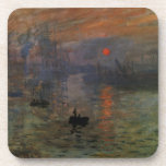 Dessous-de-verre Impression Sunrise par Claude Monet, Art Vintage<br><div class="desc">Impression, Sunrise (1872) de Claude Monet est une vintage impressionnisme de peinture marine d'art. La position du soleil semble qu'il pourrait aussi être un coucher de soleil. Un paysage maritime au port du Havre, France avec plusieurs bateaux au premier plan au lever du soleil. À propos de l'artiste : Claude...</div>