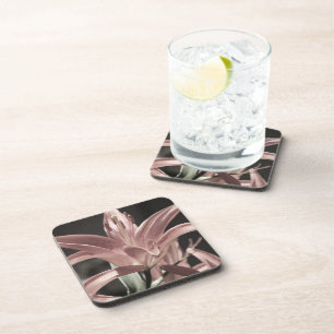 Dessous-de-verre Lilies-Muted Tones par Shirley Taylor