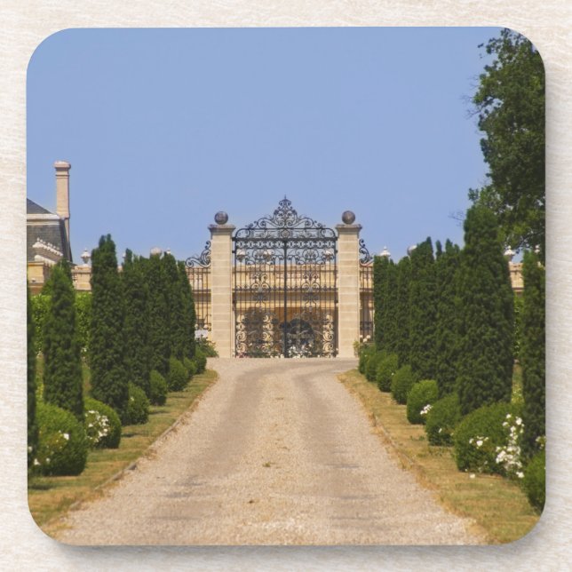 Dessous-de-verre L'imposante entrée du Château du Haut Sarpe, le (Devant)