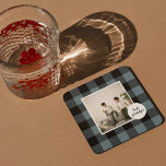 Dessous-de-verre Meilleur Cadeau Grand-Père En Plaque Bleue Et Noir<br><div class="desc">Ce cadeau Best Grandpa Plaid Bleu et Noir est une façon réfléchie et unique de montrer votre appréciation et votre amour pour votre grand-père.Le cadre est fait d'un tissu plaid de haute qualité, bleu et noir qui lui donne une atmosphère rustique et charmante. Les mots "Best Grandpa" sont brodés sur...</div>