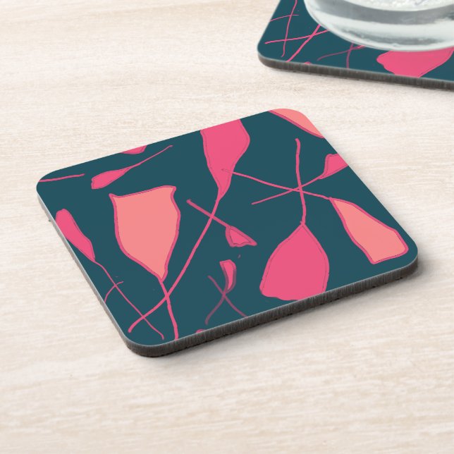 Dessous-de-verre Pétales roses sur la couverture de boisson noire (Côté gauche)