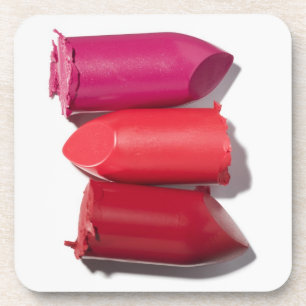 Dessous-de-verre Pile de rouge à lèvres cassé