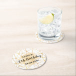 Dessous-de-verre Rond En Papier 30e anniversaire de fête or géométrique blanc mono<br><div class="desc">Un motif géométrique en faux or moderne avec quelques points dorés. Elégant et tendance pour un 30ème anniversaire avec un fond blanc. Modèle pour votre nom,  texte et date. Lettres noires.</div>