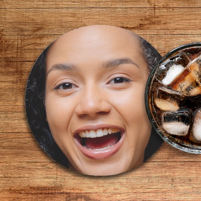 Dessous-de-verre Rond En Papier Amusants Visage Complet Fermer Selfie Photo (Fun Full Face Close Up Selfie Photo Round Paper Coaster
)