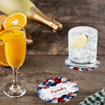Dessous-de-verre Rond En Papier Anniversaire patriotique USA rouge blanc bleu<br><div class="desc">Pour une fête d'anniversaire de 50e (ou tout âge). Arrière - plan blanc. Décoré de ballons de couleur patriotique en bleu rouge et blanc. Le bleu et le rouge brillent. Personnalisez et ajoutez une date,  un nom et un âge.</div>