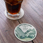 Dessous-de-verre Rond En Papier Emerald Greenery Mountain Pine Rustic Mariage<br><div class="desc">Découvrez notre magnifique Mariage Watercolor Mountain Forest, parfait pour les couples qui veulent célébrer leur journée spéciale au milieu de la beauté de la nature. Ce design pittoresque saisit l'essence d'un mariage de destination de montagne, avec comme toile de fond une magnifique scène de nature aquarelle. Les couleurs vert vert...</div>