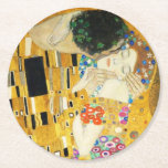 Dessous-de-verre Rond En Papier Gustav Klimt The Kiss Vintage<br><div class="desc">Gustav Klimt Le Kiss Vintage Art Nouveau Peinture Le Kiss (En allemand : Der Kuss) a été peint par le peintre symboliste autrichien Gustav Klimt entre 1907 et 1908, le point culminant de sa période d'or, lorsqu'il peignit un certain nombre d'oeuvres dans un style doré similaire. Le tableau est largement...</div>