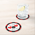 Dessous-de-verre Rond En Papier Las Vegas mariage poid jeton sur mesure boissons c<br><div class="desc">Las Vegas mariage poker chips sur mesure de boissons des sous-marins. Casseroles de boisson à jetons personnalisées avec des initiales monogrammées de mariée et de couple de mariés. Jouer carte convient à la conception avec le roi et la reine des coeurs et des pique. Design modèle élégant de typographie de...</div>