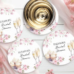 Dessous-de-verre Rond En Papier Lunettes de Champagne et Cupcakes Fleur sauvage ro<br><div class="desc">stickers de douche nuptiale au champagne. Ce design délicat présente des verres à champagne, des cupcakes et des fleurs roses, avec une typographie manuscrite sucrée. Parfait pour les douches nuptiales roses, pétales ou perles et thèmes de processeur, brunch et bulle, thé de l'après-midi etc. Veuillez naviguer dans ma collection de...</div>