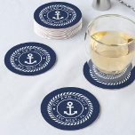 Dessous-de-verre Rond En Papier Marine Blue Rope & Ancre Nom du bateau<br><div class="desc">Ajoutez une touche personnalisée cool à votre bateau de pêche, voilier, yacht ou bateau domestique avec ces dessous de verre personnalisés. Le design nautique classique en bleu marine et blanc présente votre nom de bateau et le registre du navire courbé à l'intérieur d'un logo de corde avec une illustration d'ancre...</div>