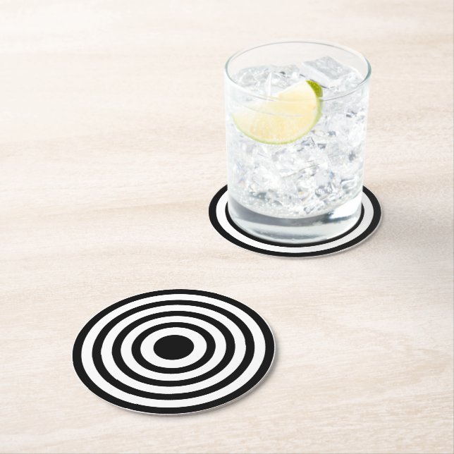 Dessous-de-verre Rond En Papier Novelty Black and White Bullseyes Cercles (En situation)