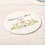 Dessous-de-verre Rond En Papier Peacocks vintages Monogram Faux Gold Ivory BG<br><div class="desc">Peacocks vintages avec Monogramme - Couleur Arrière - plan ivoire Invitations personnalisables et accessoires avec une image stylisée vintage d'un Peacocks avec Monogramme. Vous pouvez facilement modifier ces produits en ajoutant des champs de texte, en supprimant des champs de texte existants, en modifiant des images de conception ou en ajoutant...</div>