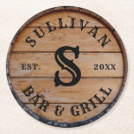 Dessous-de-verre Rond En Papier Rustic Wood Custom Nom de famille Monogramme initi<br><div class="desc">Personnalisez ce dessous de verre en baril de bois rustique avec votre monogramme familial, nom de famille et année établie. Ce dessous de verre rustique à thème de ferme présente du texte noir avec votre nom de famille, monogramme de famille, année établie, et bar & grill imprimé sur un élégant...</div>
