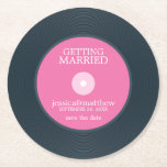 Dessous-de-verre Rond En Papier Vinyl Record Wedding Save the Date Mariage<br><div class="desc">Adorable disque vinyle retro mariage enregistrer la conception de la date.</div>