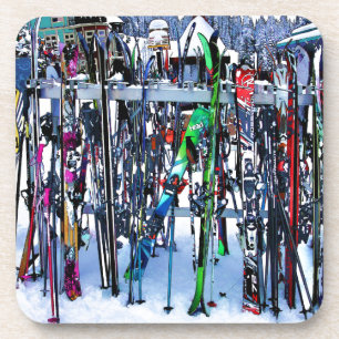 Dessous-de-verre Skis and Poles