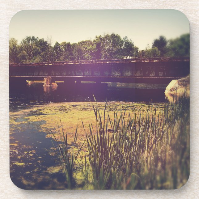 Dessous-de-verre Traces ferroviaires traversant la rivière (Devant)