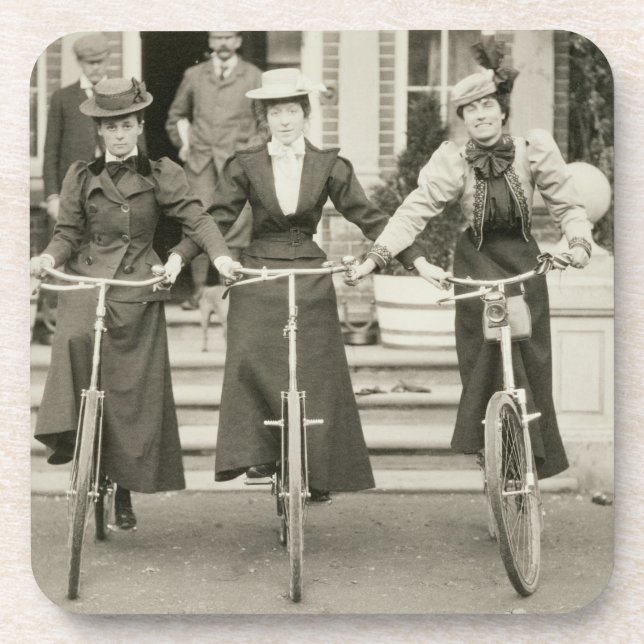 Dessous-de-verre Trois femmes sur des bicyclettes, les années 1900 (Devant)