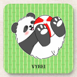 Dessous-de-verre Un bébé panda mignon jouant avec un ballon