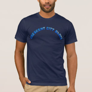 Dessus en croissant de T-shirt de bleus de ville