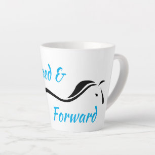 Détendez-vous & Forward Latte Mug par Anna Blake.