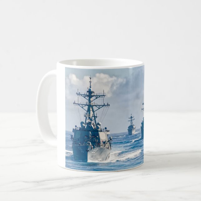 DÉTROYEUR DE MISSILES GUIDÉS - DDG-59 Mug (Devant gauche)